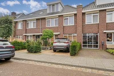 Woning Joris van Bodegomlaan 18 Spijkenisse