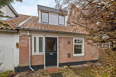 Woning Valkenaarstraat 123 Huizen