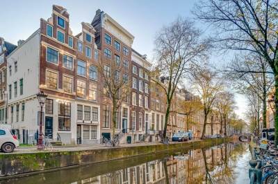 Woning Oudezijds Achterburgwal 169C Amsterdam