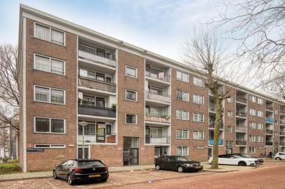 Woning Kennemerduinstraat 8 Amsterdam