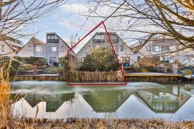 Woning Van Doesburg-erf 44 Dordrecht