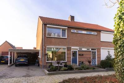 Woning Vriezeweg 93 Deest