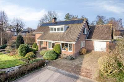 Woning Meidoornhof 17 Kampen
