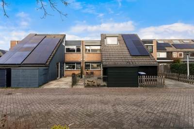 Woning Strobenen-bogerd 20 Hendrik-Ido-Ambacht