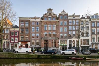 Woning Oudezijds Voorburgwal 145A Amsterdam