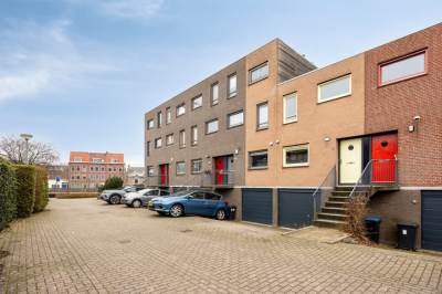 Woning Moutwijnpad 8 Schiedam