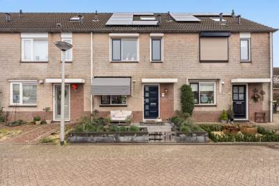 Woning Roodborst 25 Numansdorp