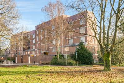 Woning Leusdenhof 305 Amsterdam