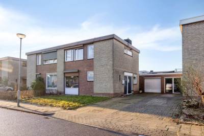 Woning Lindenlaan 64 Bunde