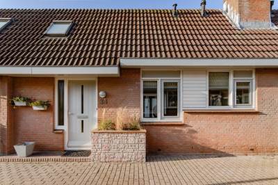Woning Klokketuin 34 Zwaag