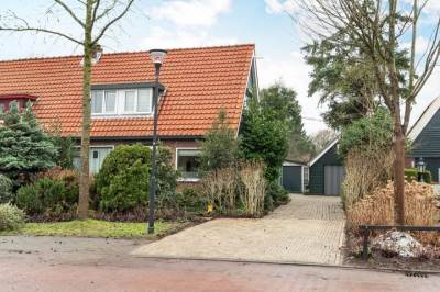 Woning Wilgenlaan 15 Aalsmeer