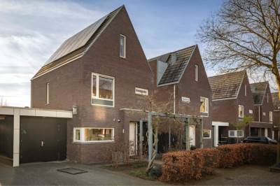 Woning Philip van Praagstraat 16 Deventer