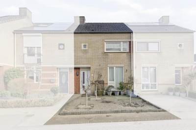 Woning aan 't Erf 11 Arcen