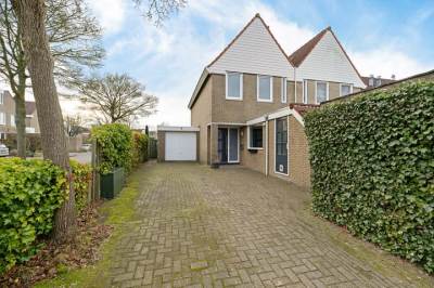 Woning Tjaardastate 1 Leeuwarden