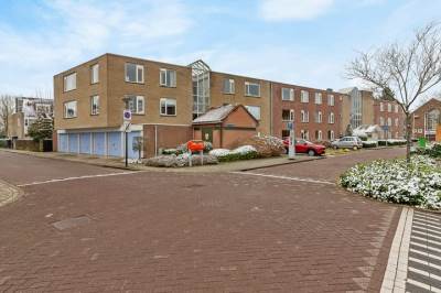 Woning Dr.A.Kuyperlaan 35 Weesp