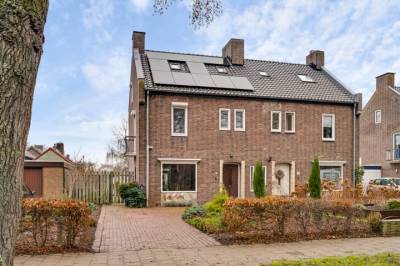 Woning Dr. Poelslaan 12 Geleen