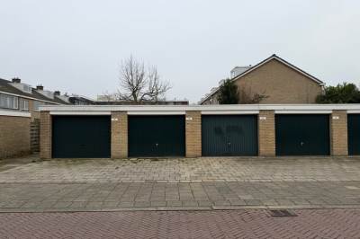 Garage Baron van Ghentlaan 13B Voorschoten