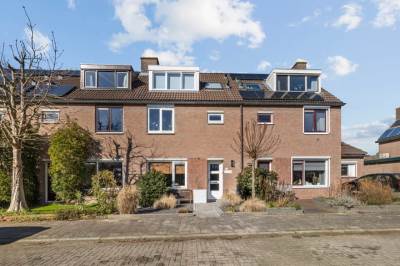 Woning M.Dotingalaan 87 Weesp