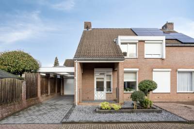 Woning In de Winkel 28 Bunde