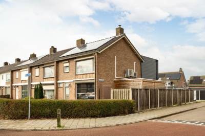 Woning St Lucasplein 29 Hoogerheide