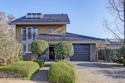 Woning Dadelgaarde 28 Hendrik-Ido-Ambacht