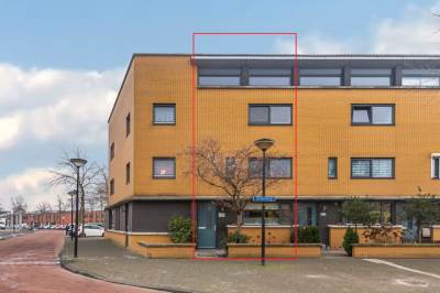 Woning Middenweg 244 Den Haag