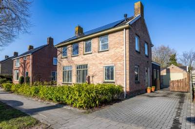 Woning Reddingiusstraat 4 Ten Boer