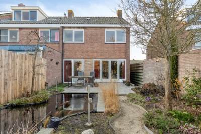 Woning Goudenregenplantsoen 16 Rhenen