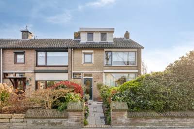 Woning Burgemeester Elkhuizenlaan 12 Halsteren