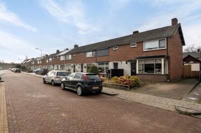 Woning J.D. van der Waalsstraat 35 Eerbeek