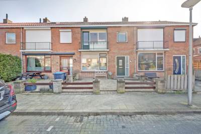 Woning Alexander Verhuellstraat 47 Brielle
