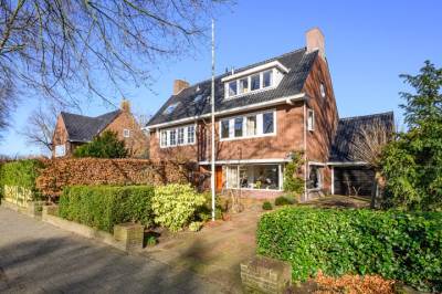 Woning Prinses Beatrixplantsoen 7 Bussum