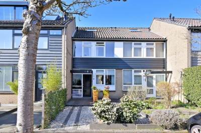 Woning Middelwaarde 19 Laren (NH)