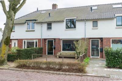 Woning Raadhuislaan 4 Eemnes