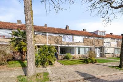 Woning van Aitzemastraat 26 Eindhoven