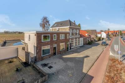 Woning Burgemeester van Loonstraat 1 Steenbergen (NB)