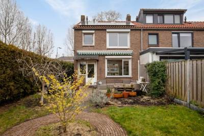 Woning Jacob van Ruysdaelsingel 7 Capelle aan den IJssel