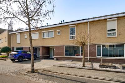 Woning Aronskelk 45 Elsloo (LI)