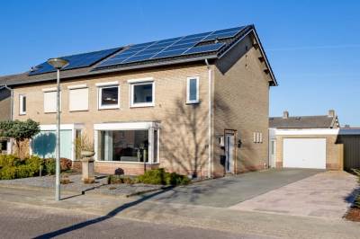 Woning Pieter Breughelstraat 15 Bergen (LI)