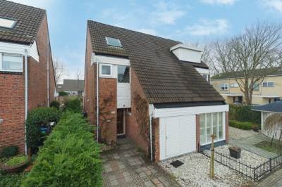 Woning Willem-Alexanderplantsoen 208 Barendrecht
