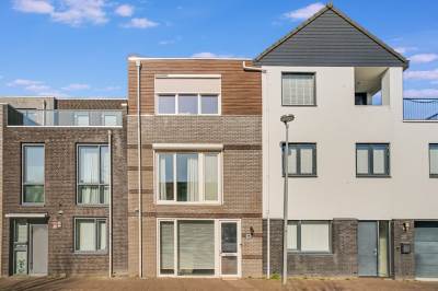 Woning Beneluxlaan 668 Almere