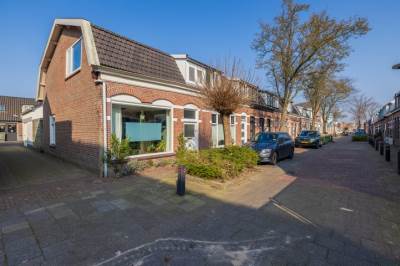 Woning van der Veldstraat 1 Lisse