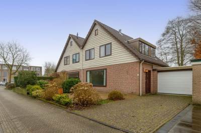 Woning Linnaeuspark 1A Lisse