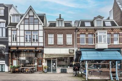 Woning Linnaeuskade 21 Amsterdam