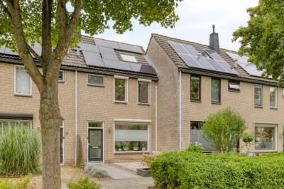 Woning Biezenweide 16 Puttershoek