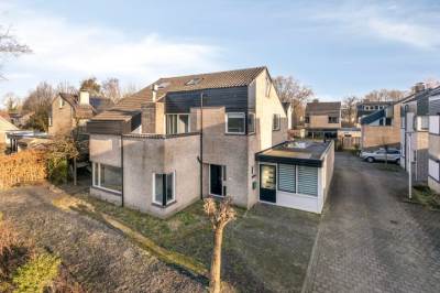 Woning Hulsbekenkamp 48 Oldenzaal