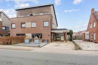 Woning Boveneind 67 Leek