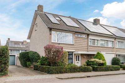 Woning John Davisstraat 19 Geldrop