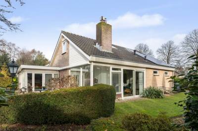 Woning John F. Kennedylaan 124 Woudenberg