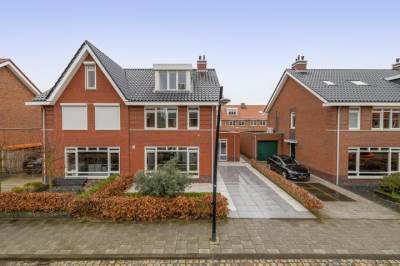 Woning Joris van Bodegomlaan 34 Spijkenisse